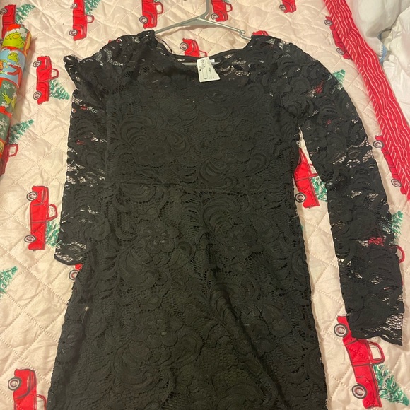 Women’s black lace H&M dress - Picture 1 of 3